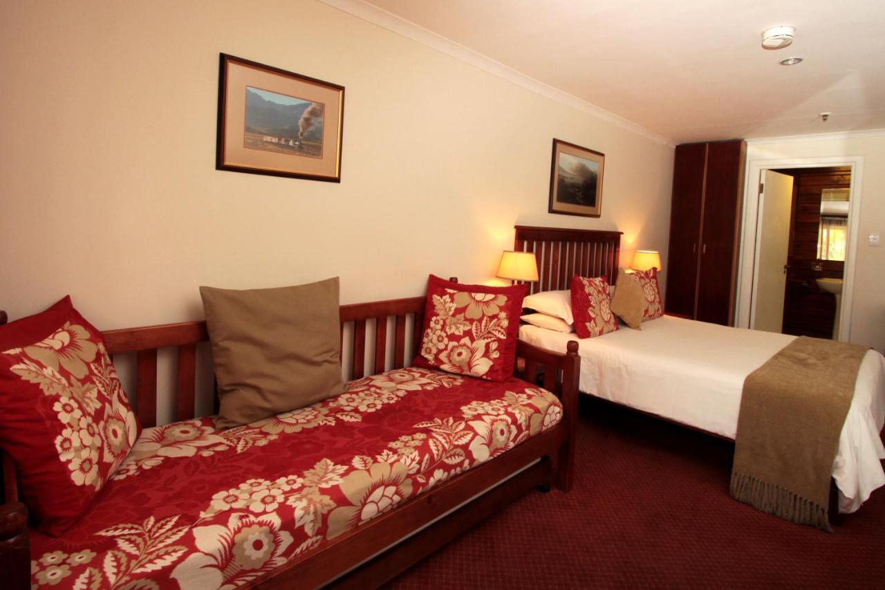 The Graywood Hotel Knysna Room photo